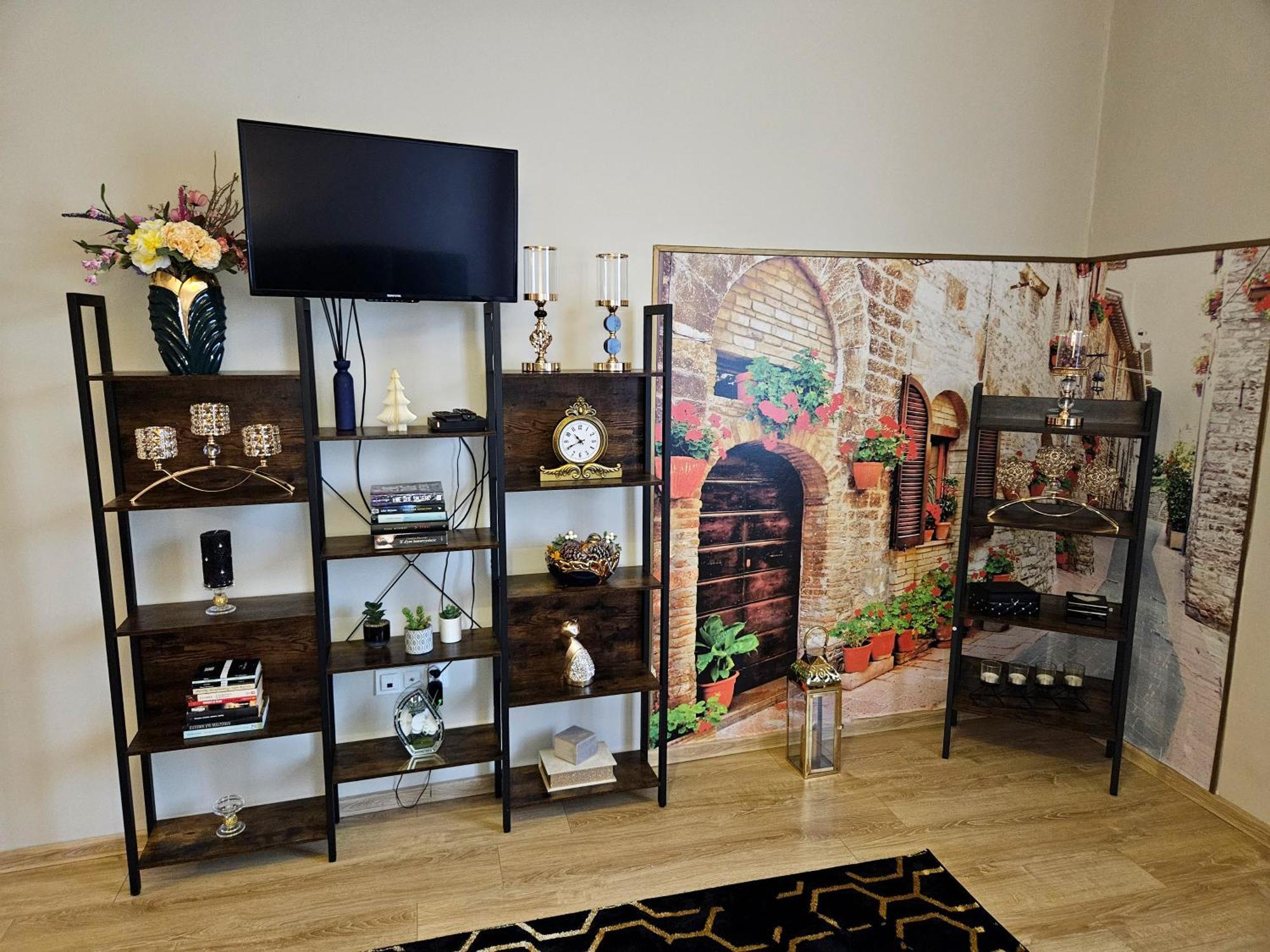 Sara -Mikolajska - Rynek - Netflix Hydromassage Appartement Krakau Buitenkant foto