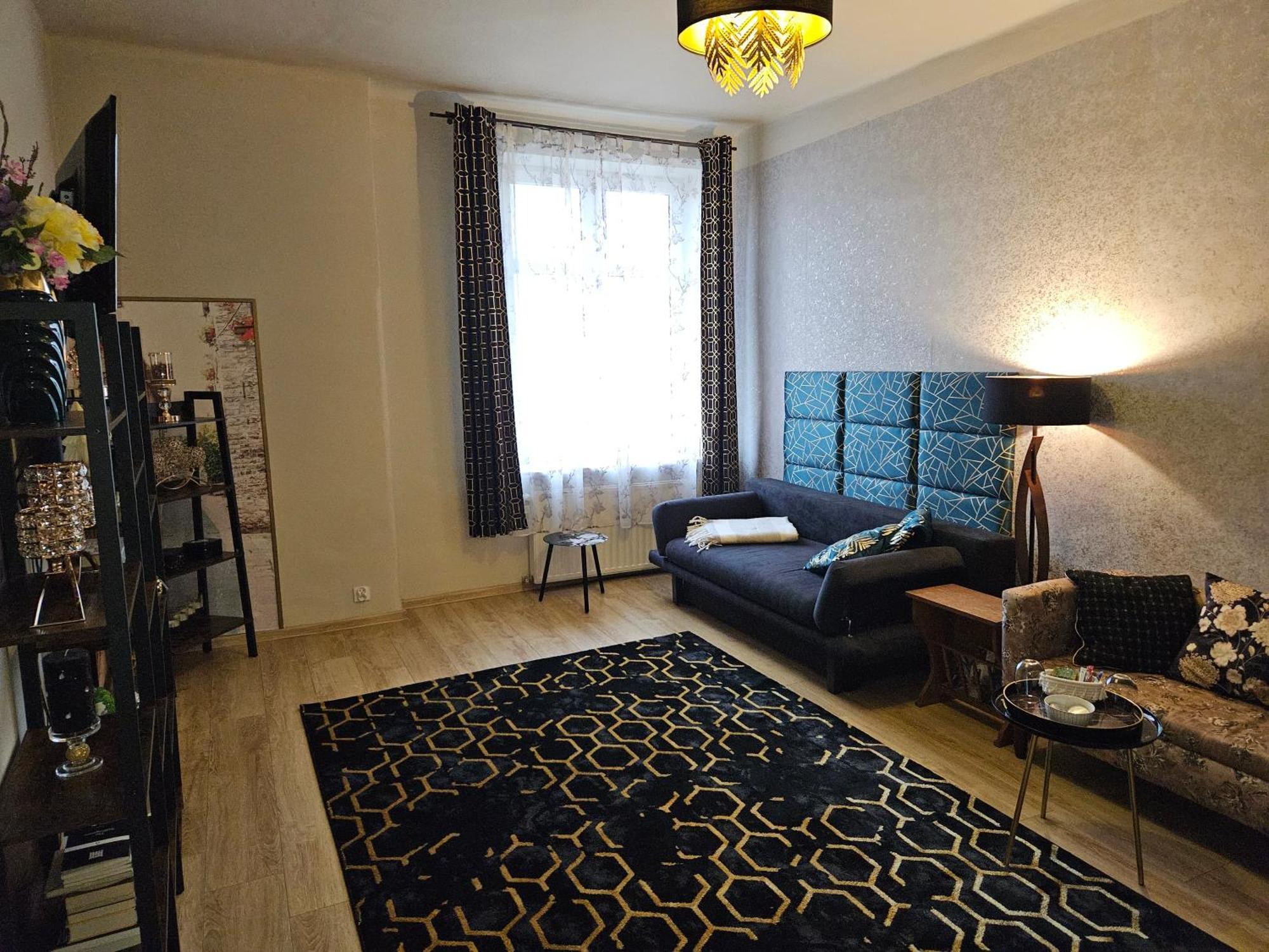 Sara -Mikolajska - Rynek - Netflix Hydromassage Appartement Krakau Buitenkant foto